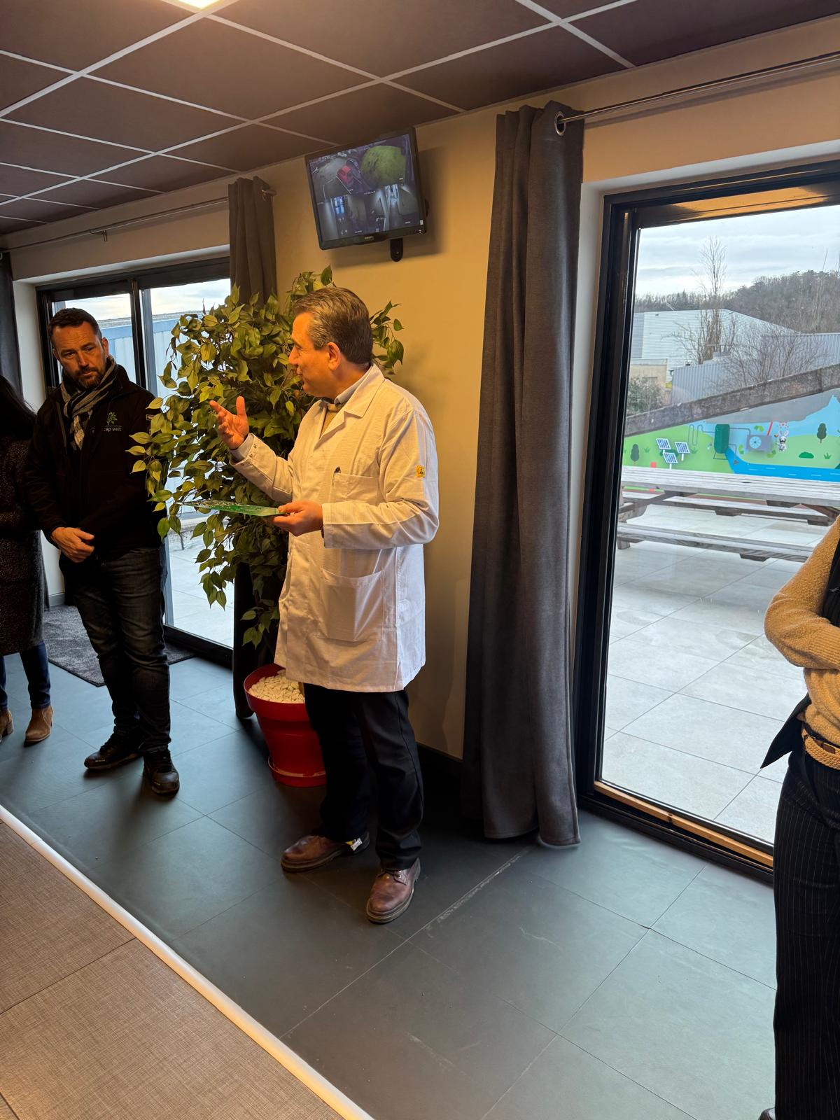 Petit-Déjeuner chez SECCOM Électronique3
